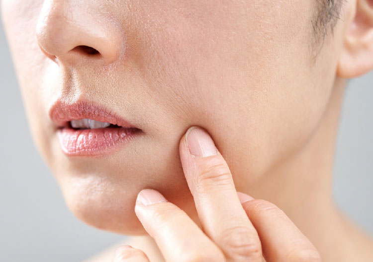 「なんとなく“くすむ”肌」は、冬の紫外線や乾燥の影響かも！？